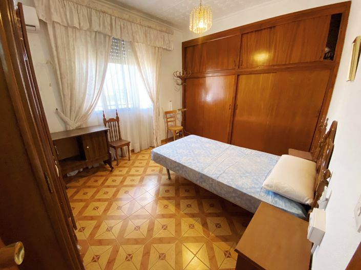 Image No.9-3 Bed Apartment for sale