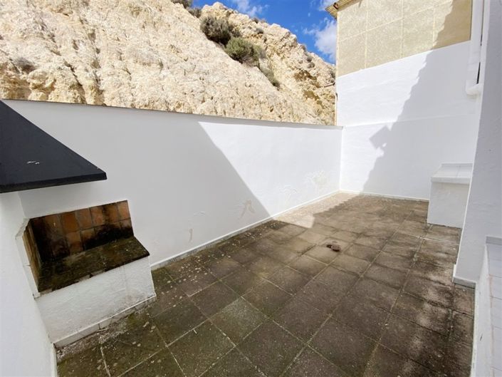 Image No.11-3 Bed Property for sale