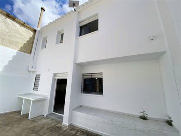 vh2715-village-town-house-for-sale-in-velez-b
