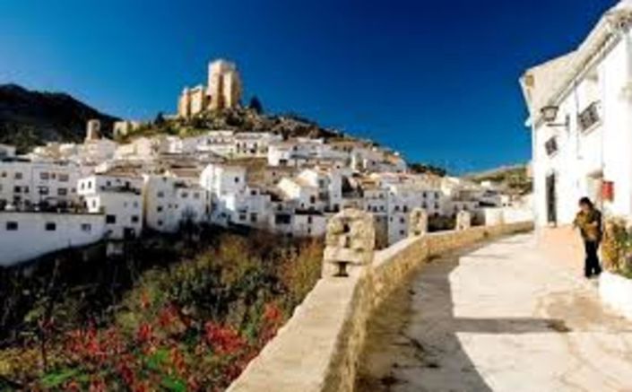 Image No.58-3 Bed Property for sale