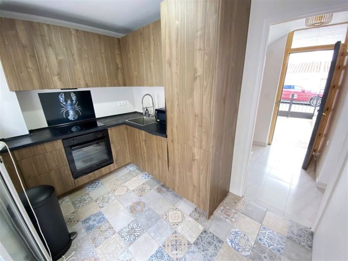 Image No.7-3 Bed Property for sale