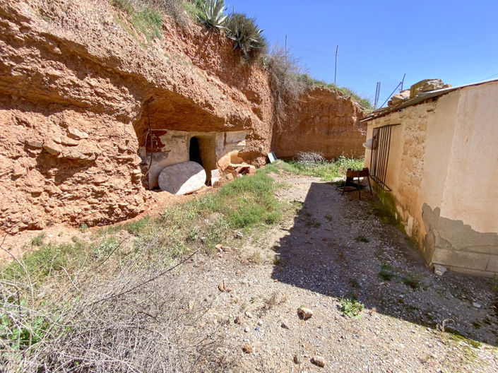 Image No.23-2 Bed Villa for sale