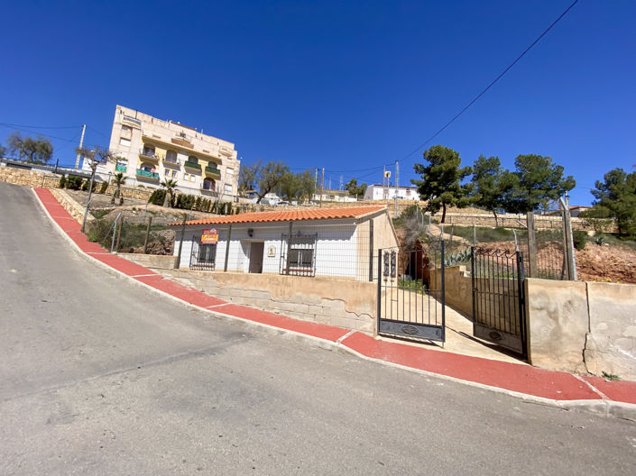 Image No.24-2 Bed Villa for sale