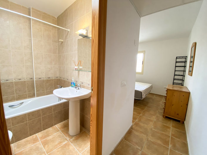 Image No.14-2 Bed Apartment for sale