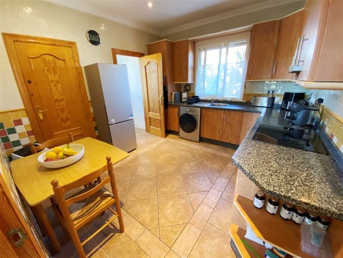 Image No.8-3 Bed Villa for sale