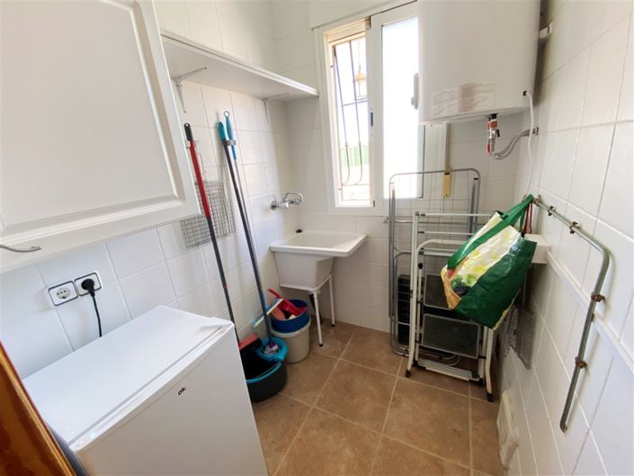 Image No.12-3 Bed Villa for sale