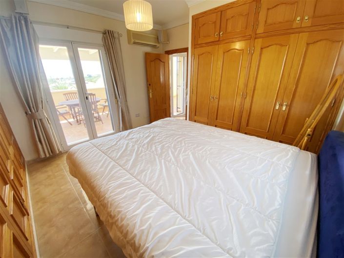 Image No.25-3 Bed Villa for sale