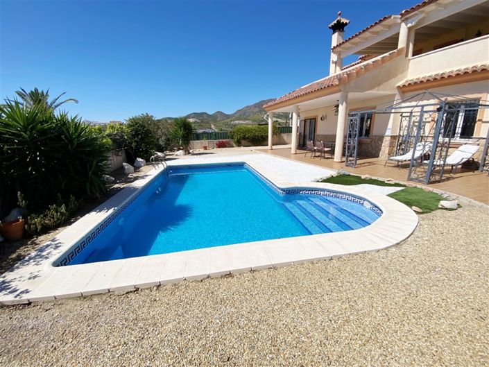 Image No.48-3 Bed Villa for sale