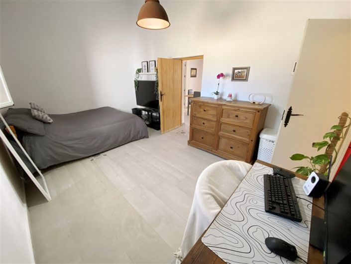 Image No.43-9 Bed Property for sale