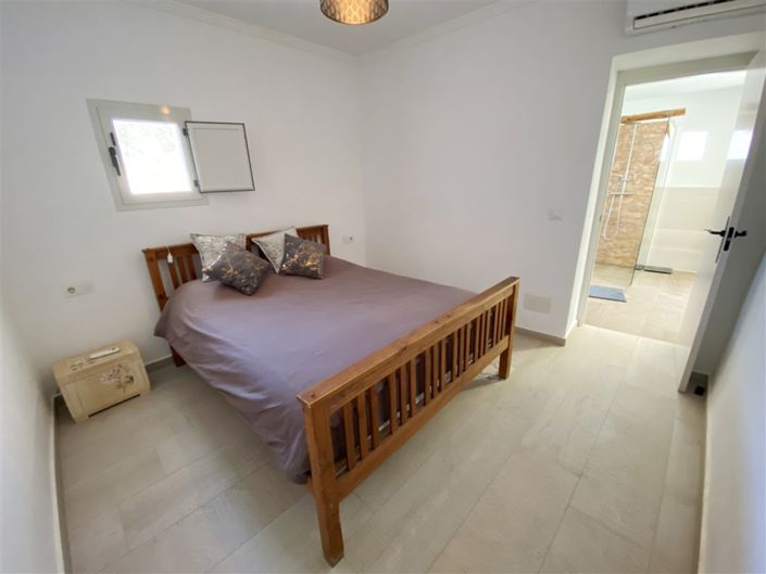 Image No.59-9 Bed Property for sale