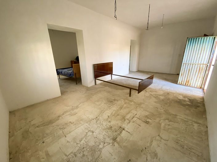 Image No.16-3 Bed Property for sale