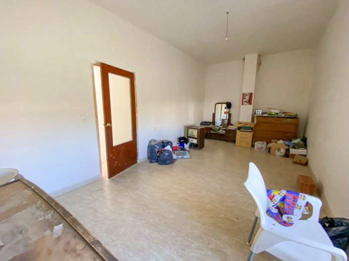 Image No.21-3 Bed Property for sale