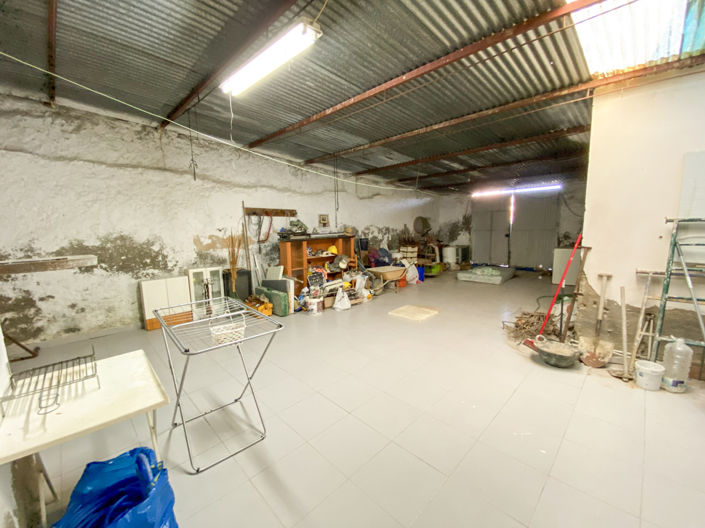 Image No.23-3 Bed Property for sale