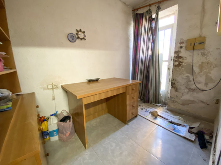 Image No.26-3 Bed Property for sale