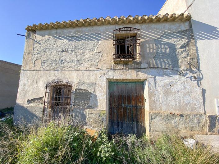 Image No.33-3 Bed Property for sale