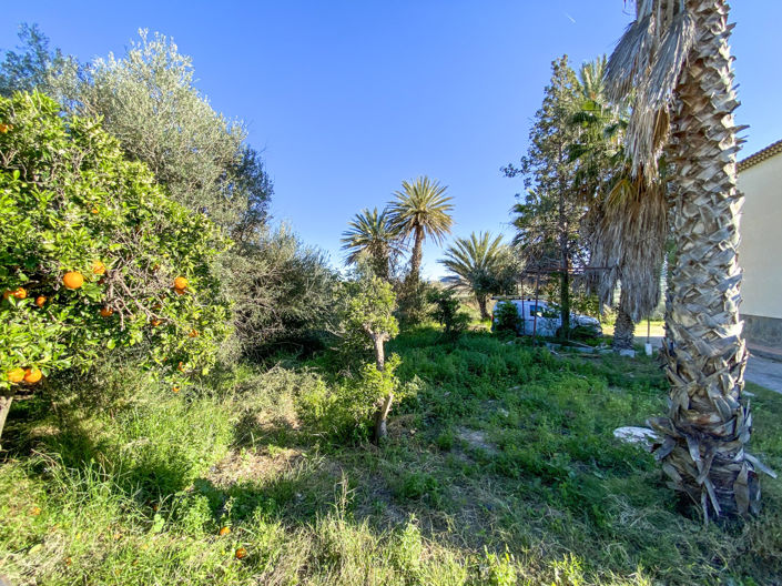 Image No.36-3 Bed Property for sale