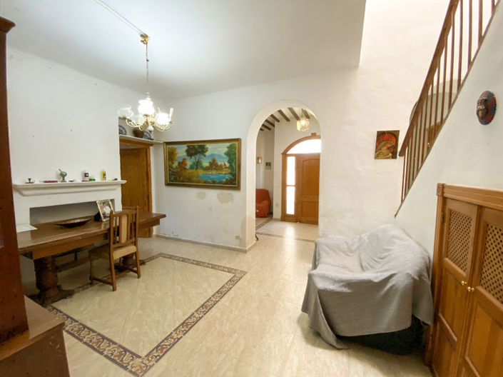 Image No.9-3 Bed Property for sale