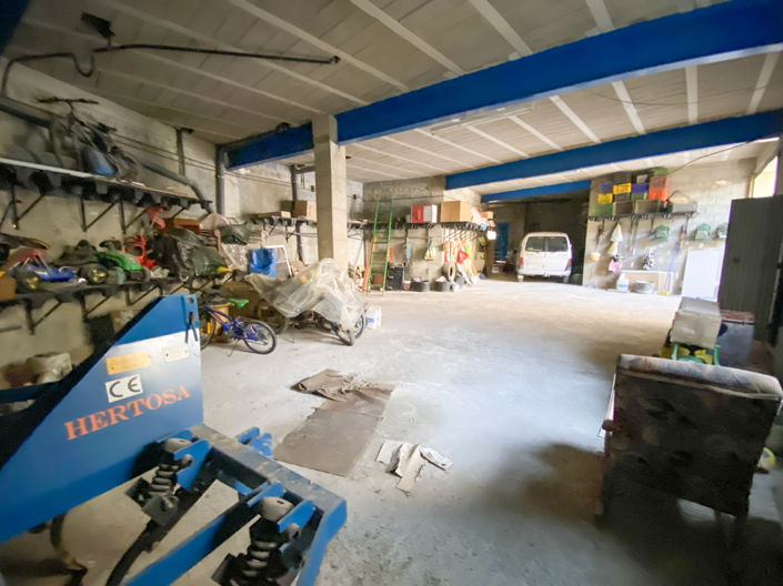 Image No.37-5 Bed Property for sale