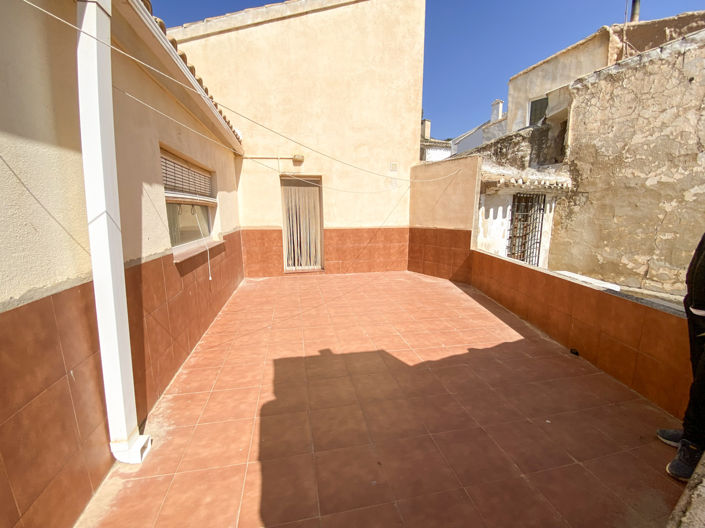 Image No.42-5 Bed Property for sale