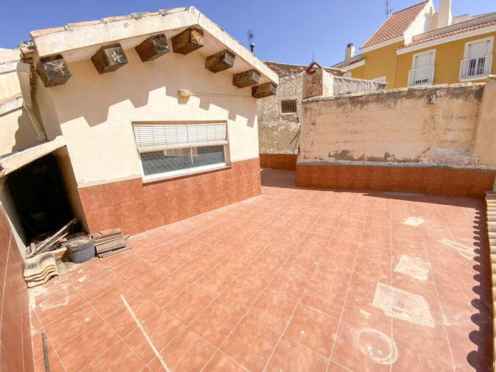 Image No.43-5 Bed Property for sale