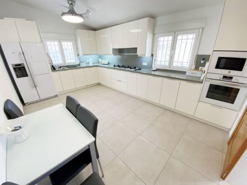 vh2708-villa-for-sale-in-huercal-overa-677978