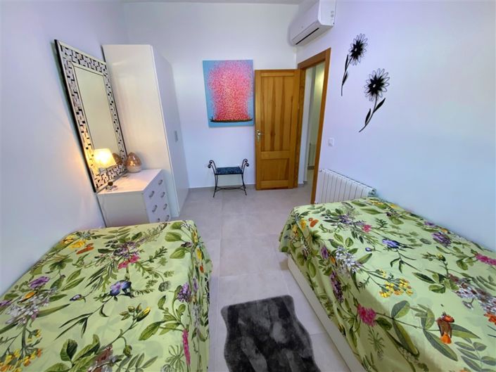 Image No.40-Villa de 4 chambres à vendre à Huercal-Overa