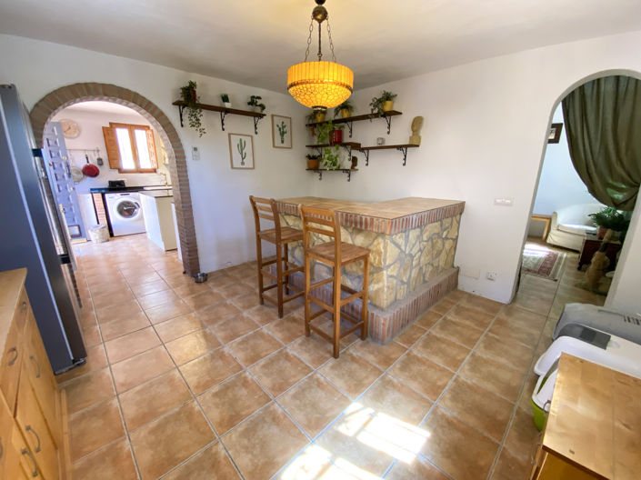 Image No.23-5 Bed Property for sale