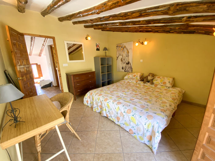 Image No.32-5 Bed Property for sale