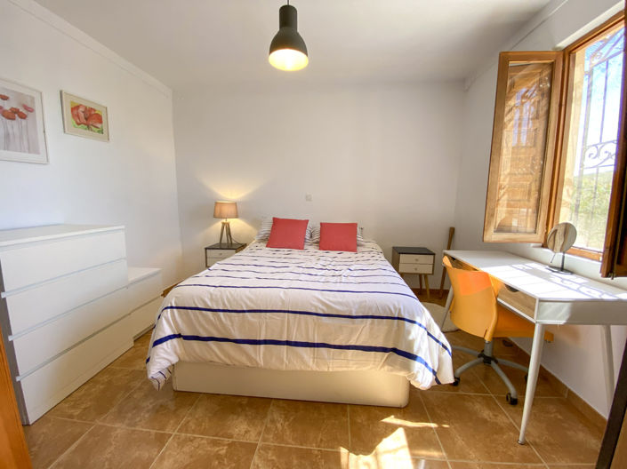 Image No.39-5 Bed Property for sale