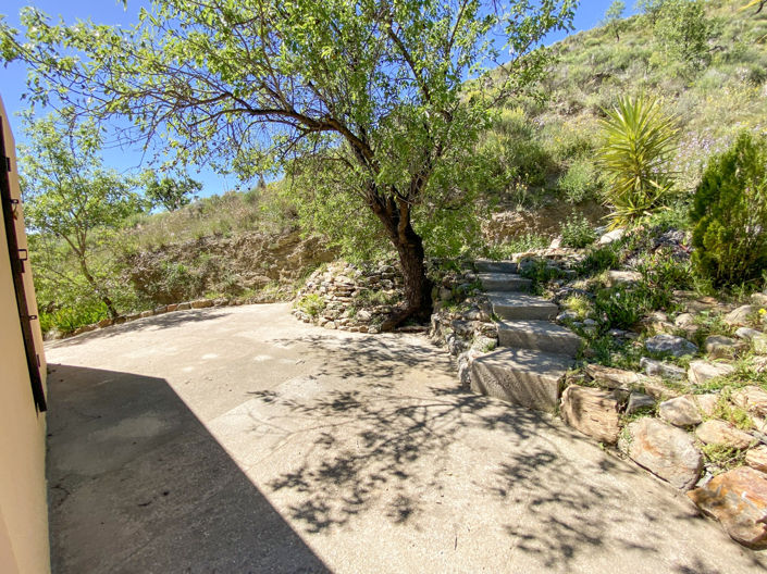 Image No.51-5 Bed Property for sale