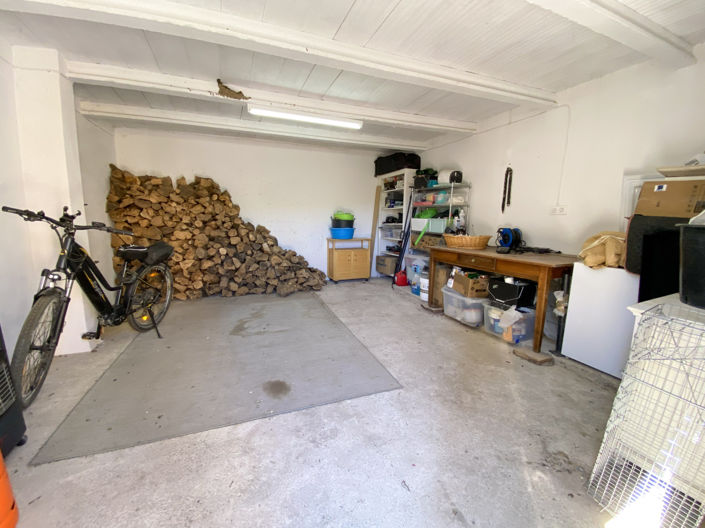 Image No.52-5 Bed Property for sale