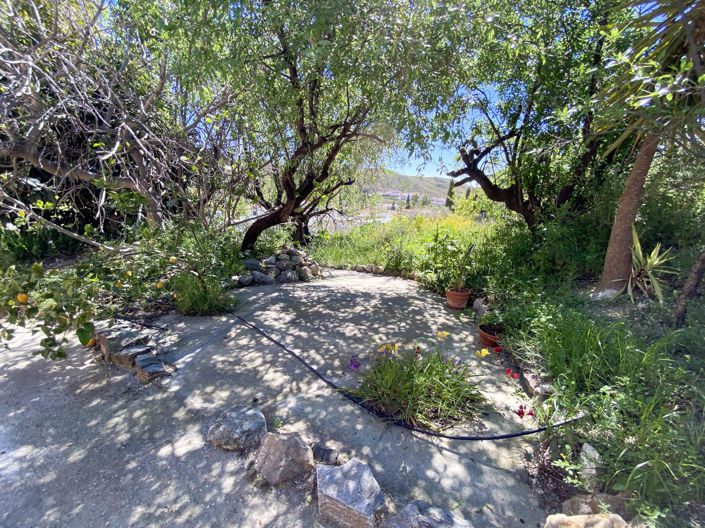 Image No.55-5 Bed Property for sale