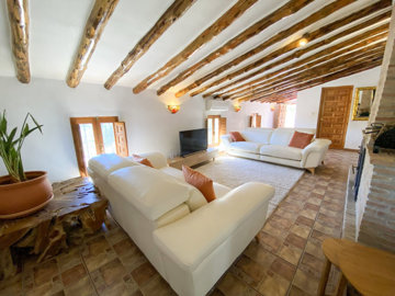 vh2734-country-house-for-sale-in-huercal-over