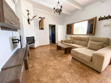 vh2742-country-house-for-sale-in-huercal-over