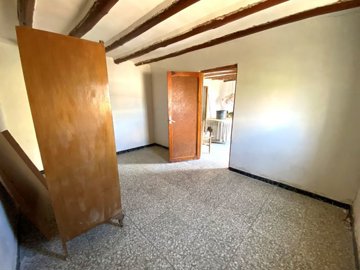 vh2738-country-house-for-sale-in-velez-rubio-
