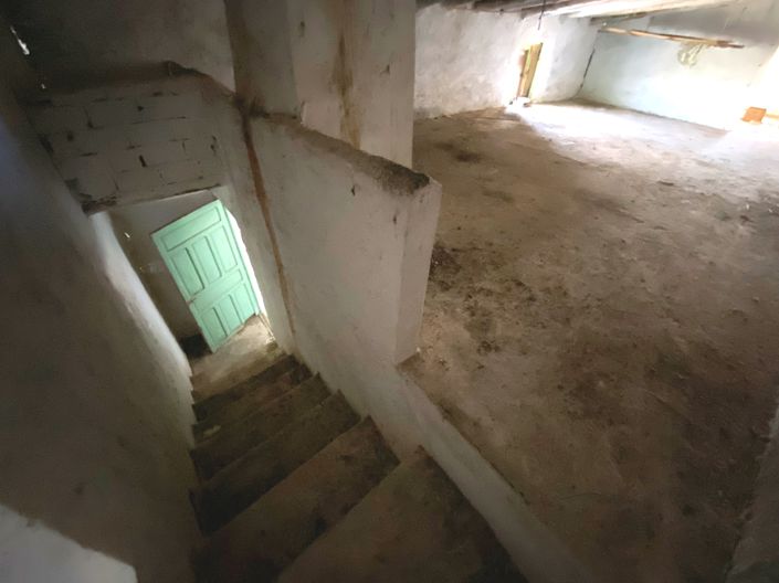 Image No.16-3 Bed Property for sale