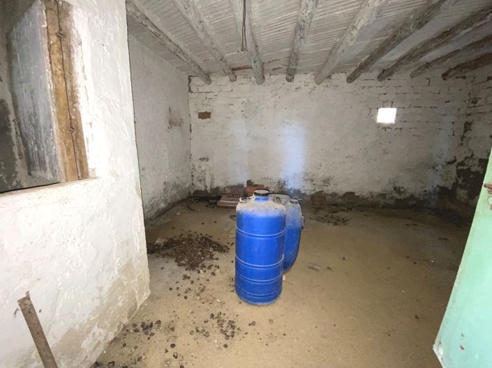 Image No.18-3 Bed Property for sale