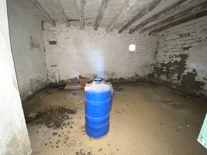 Image No.19-3 Bed Property for sale