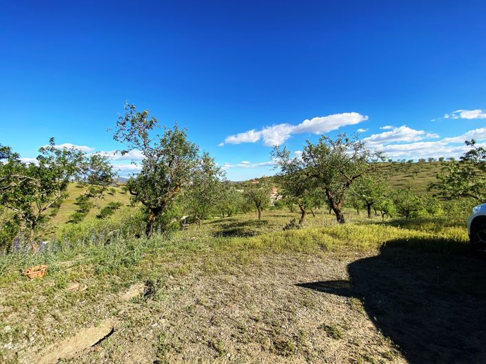 Image No.21-3 Bed Property for sale