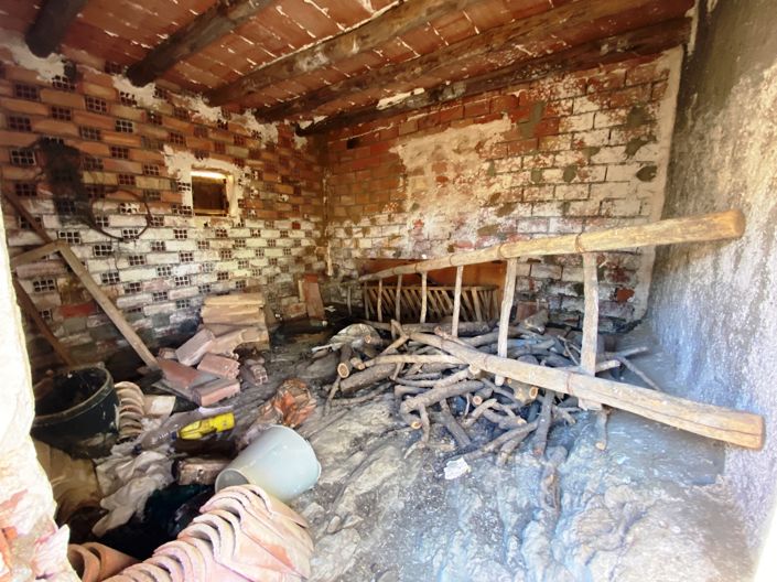 Image No.23-3 Bed Property for sale