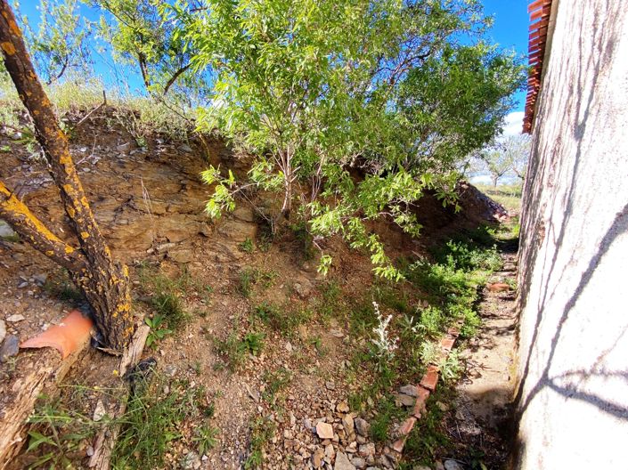 Image No.25-3 Bed Property for sale