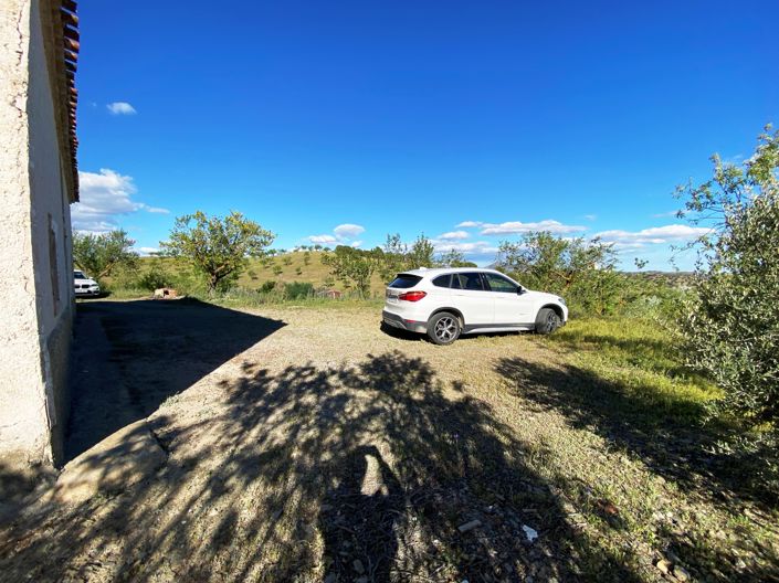 Image No.3-3 Bed Property for sale