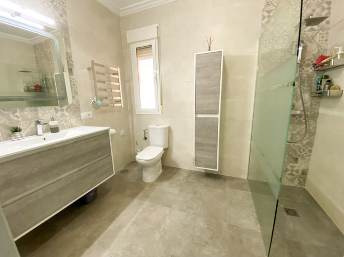 Image No.24-2 Bed Villa for sale