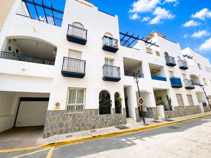 Image No.2-2 Bed Apartment for sale