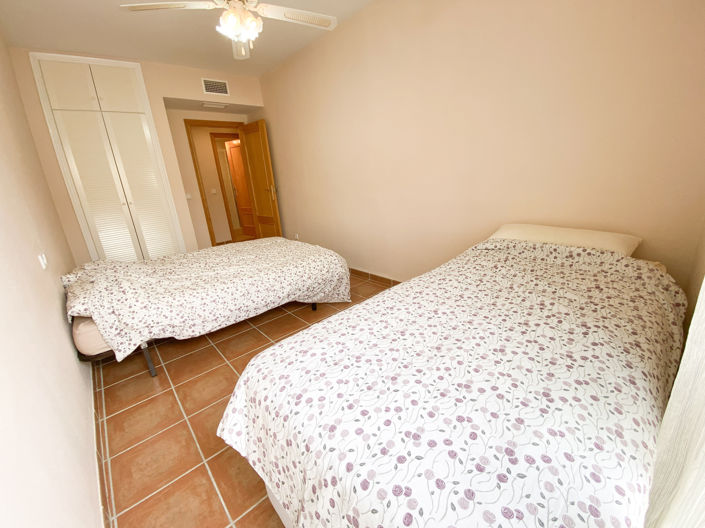 Image No.23-2 Bed Apartment for sale