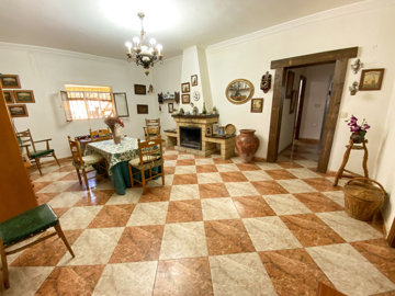 vh2739-country-house-for-sale-in-huercal-over