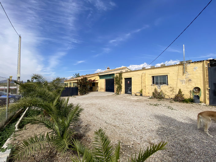 Image No.35-4 Bed Property for sale
