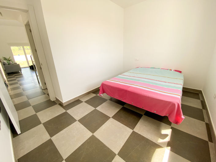 Image No.17-3 Bed Villa for sale
