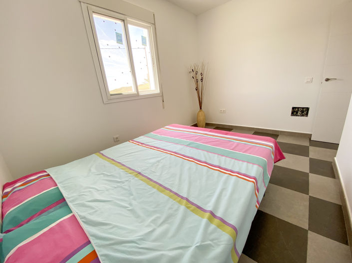 Image No.18-3 Bed Villa for sale