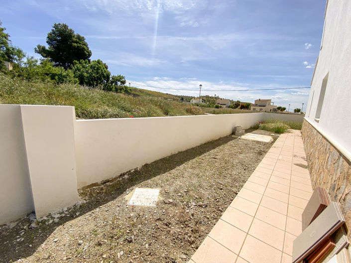 Image No.28-3 Bed Villa for sale